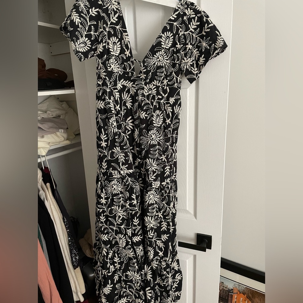 Zara Dress, never worn.